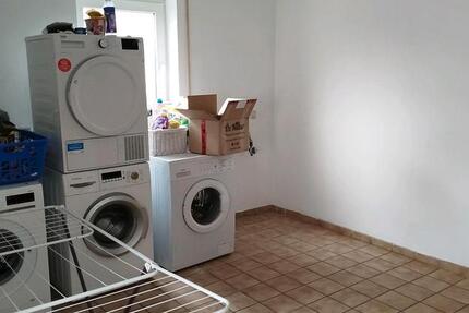 Wohnung Aßlar - 3 Zimmer, 75 m&sup2;, 1.100&euro; | Angebot:26250164