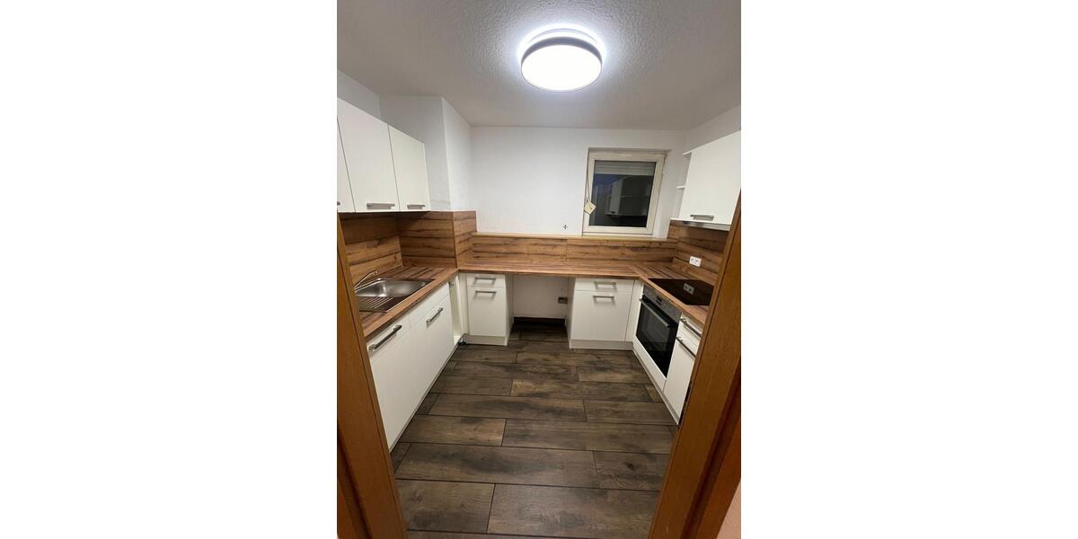 Maisonettenwohnung Singen (Hohentwiel) - 2 Zimmer, 74 m&sup2;, 950&euro; | Angebot:25350402