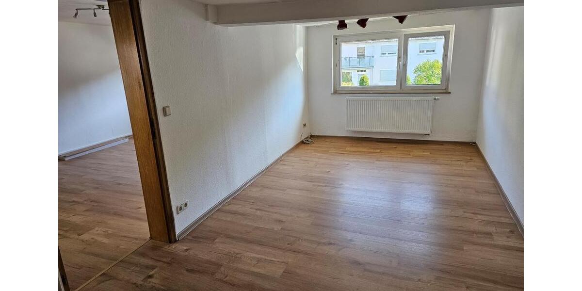 Etagenwohnung Herborn - 3 Zimmer, 65 m&sup2;, 590&euro; | Angebot:24774680