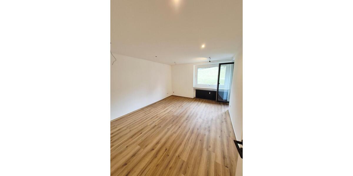 Erdgeschoßwohnung Clausthal-Zellerfeld Zellerfeld - 4 Zimmer, 85 m&sup2;, 830&euro; | Angebot:25974406