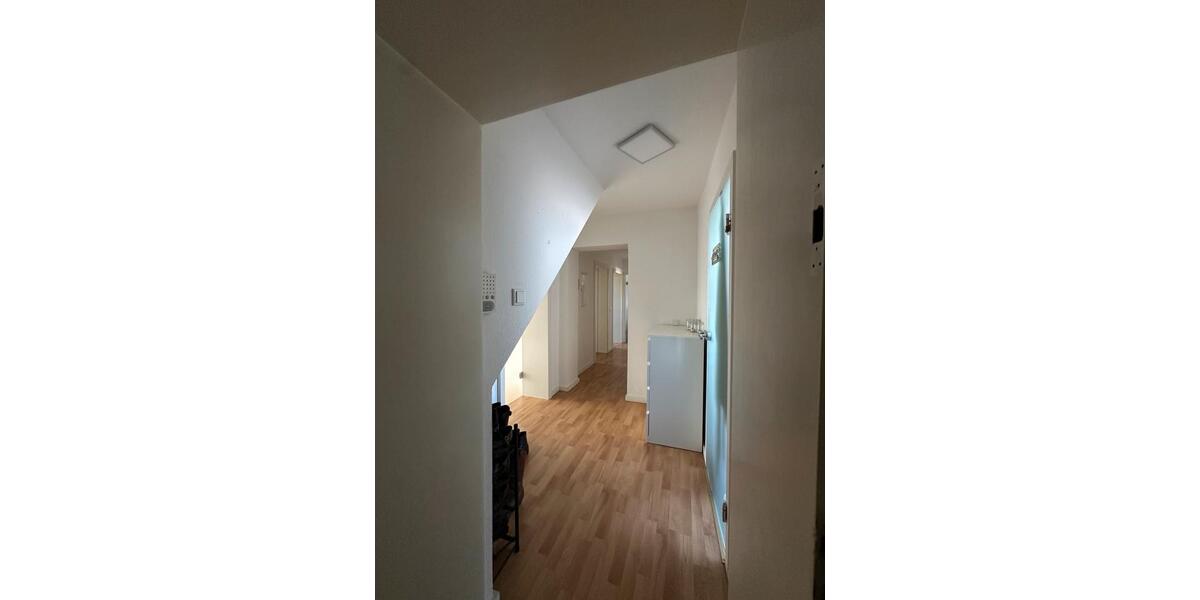 Wohnen auf Zeit Düsseldorf Stadtbezirk 9 - 3 Zimmer, 86 m&sup2;, 570&euro; | Angebot:25751773