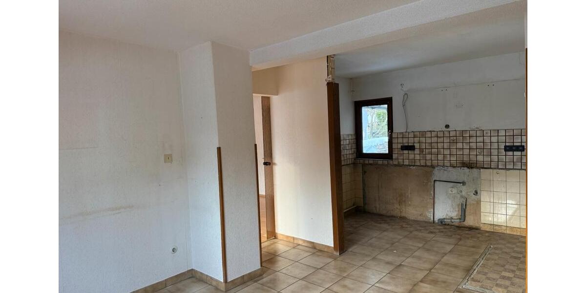 Geräumiges 7-Zimmer-Einfamilienhaus in ruhiger Lage von Aßlar 6.5 zimmer