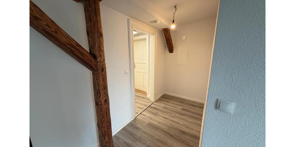 Dachgeschoßwohnung Kiel Gaarden-Ost - 1 Zimmer, 45 m&sup2;, 520&euro; | Angebot:26234803