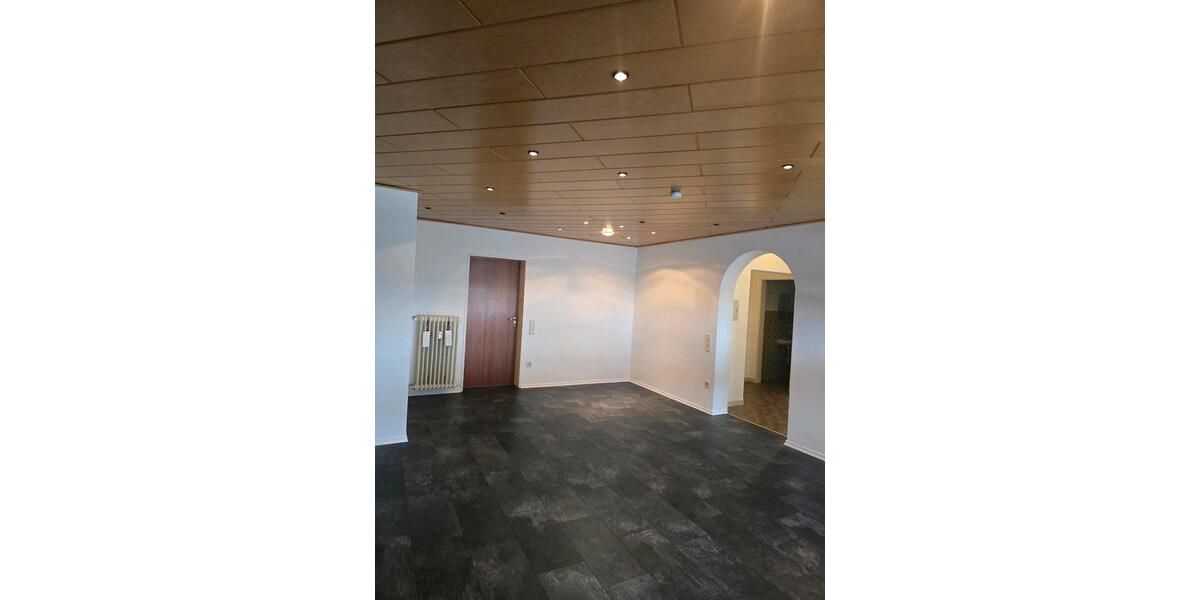 Erdgeschoßwohnung Aalen Ebnat - 3.5 Zimmer, 85 m&sup2;, 770&euro; | Angebot:24453086