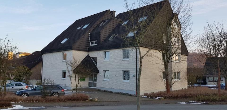 Dachgeschoßwohnung Bad Driburg - 2 Zimmer, 48 m&sup2;, 288&euro; | Angebot:25118584