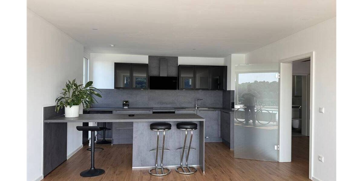 Etagenwohnung Coburg - 2 Zimmer, 67 m&sup2;, 820&euro; | Angebot:25997126