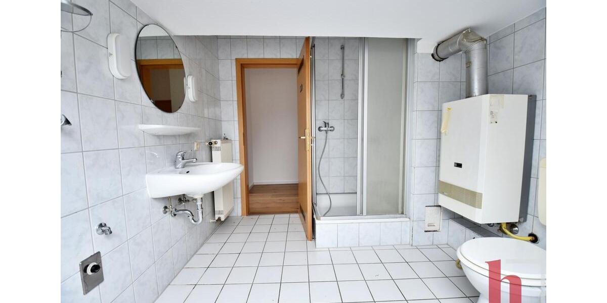 Dachgeschoßwohnung Vechta - 2 Zimmer, 77 m&sup2;, 500&euro; | Angebot:25883608