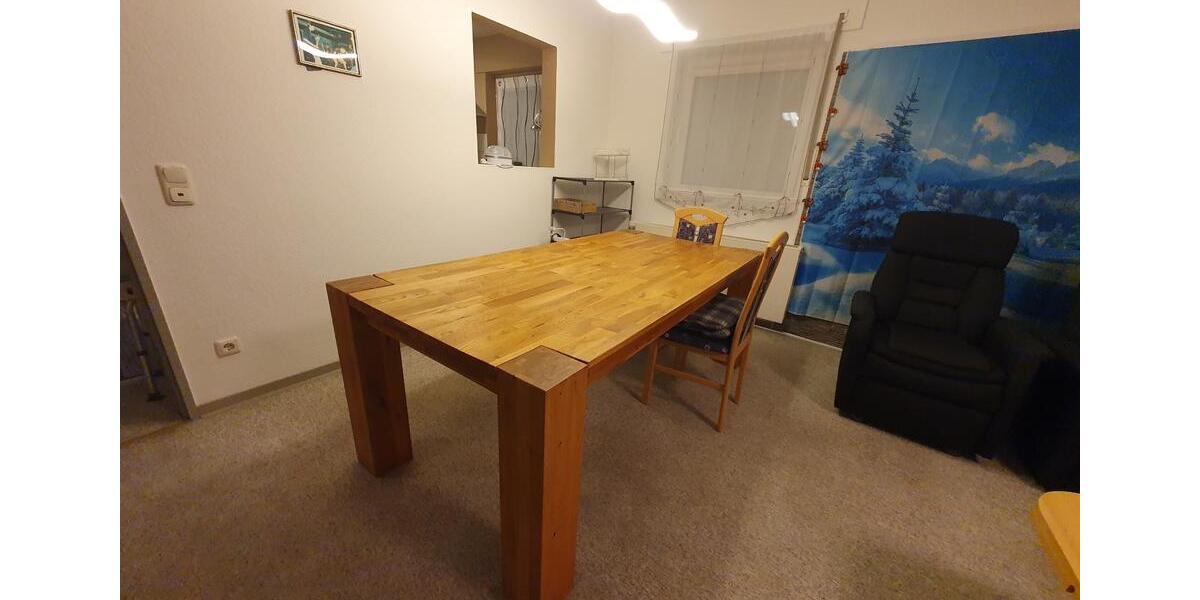 2 Zimmer DG-Wohnung in Weisweiler | WBS nötig | zum 01.12.2025 zimmer