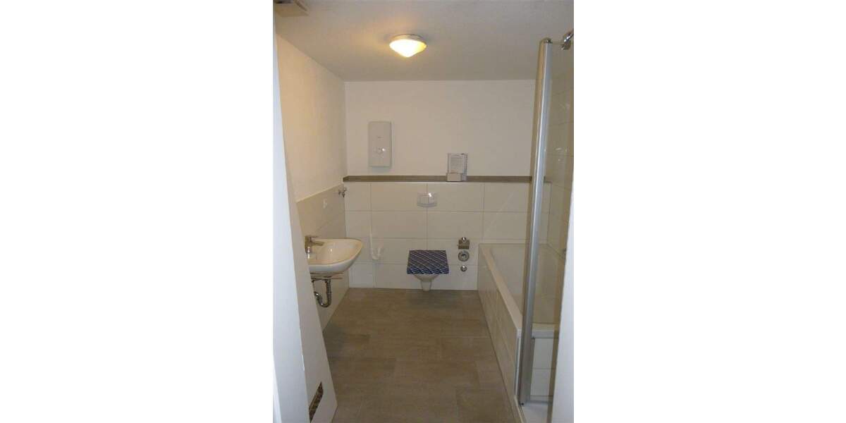 Etagenwohnung Weikersheim - 3 Zimmer, 110 m&sup2;, 660&euro; | Angebot:25728530