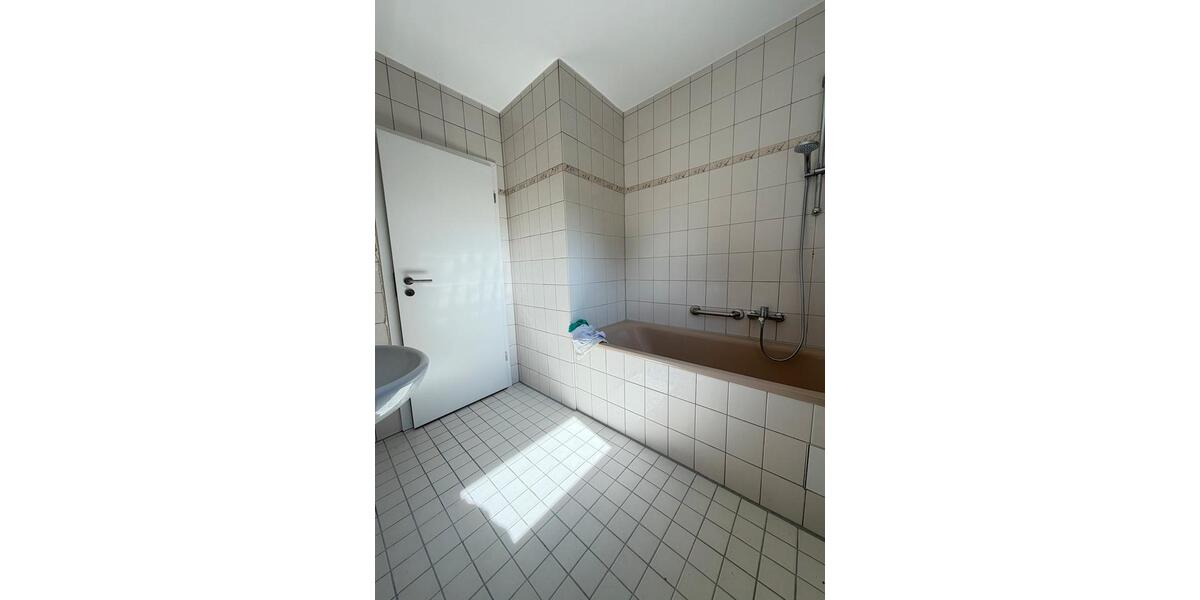 Erdgeschoßwohnung Rheinfelden (Baden) - 3 Zimmer, 80 m&sup2;, 1.440&euro; | Angebot:26048810