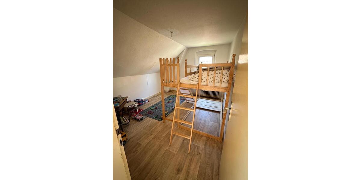 Dachgeschoßwohnung Lübbecke - 3.5 Zimmer, 89 m&sup2;, 650&euro; | Angebot:26409885