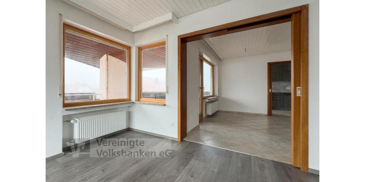 Etagenwohnung Althengstett - 5 Zimmer, 140 m&sup2;, 1.400&euro; | Angebot:24438743
