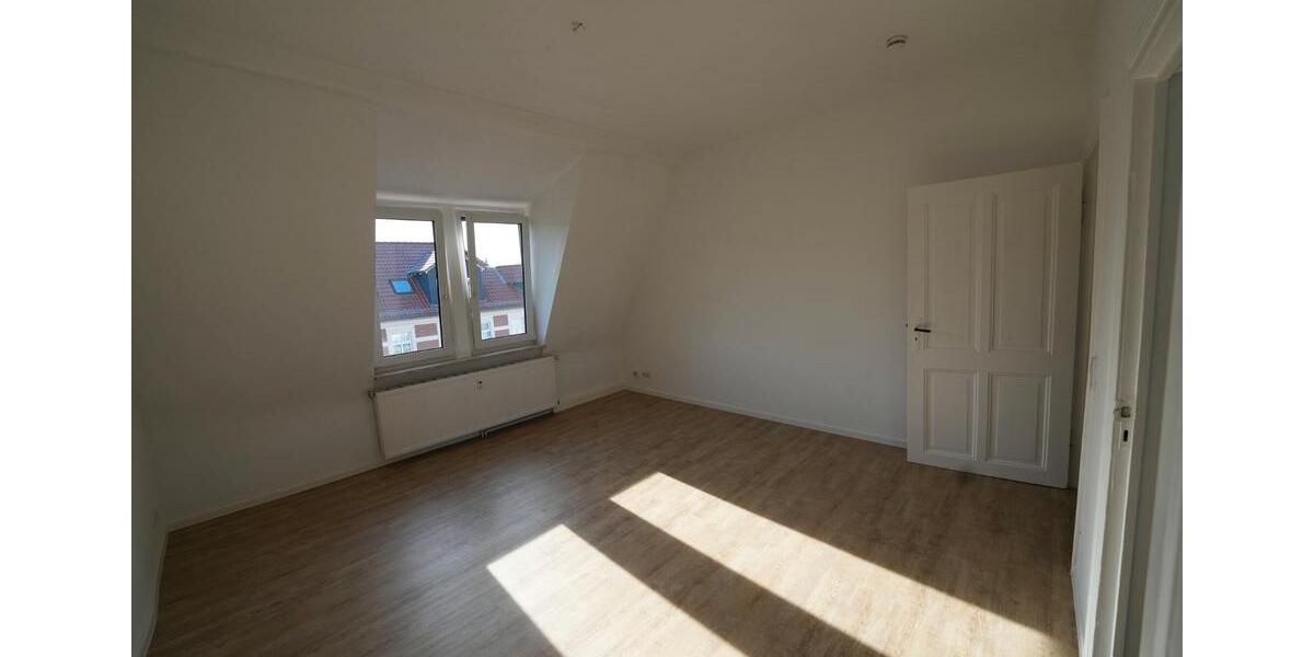 Dachgeschoßwohnung Wittenberg Lutherstadt - 3 Zimmer, 63 m&sup2;, 365&euro; | Angebot:26699410
