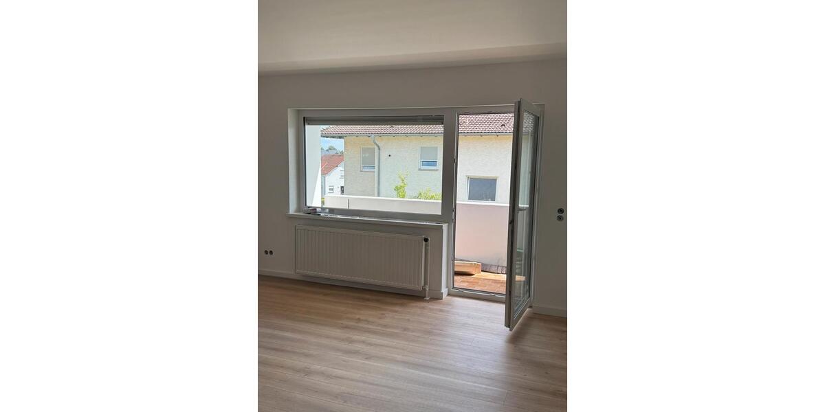 Etagenwohnung Osthofen - 3 Zimmer, 75 m&sup2;, 1.000&euro; | Angebot:26670989