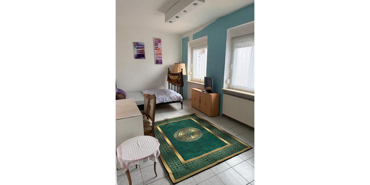 Wohngemeinschaft WG Wohnung Küche Bad Nähe Hahn Airport Monteur 1 zimmer