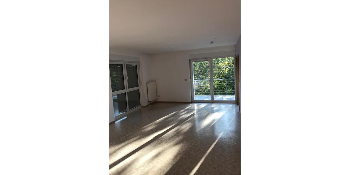 Etagenwohnung Schmelz - 3 Zimmer, 78 m&sup2;, 750&euro; | Angebot:24794589