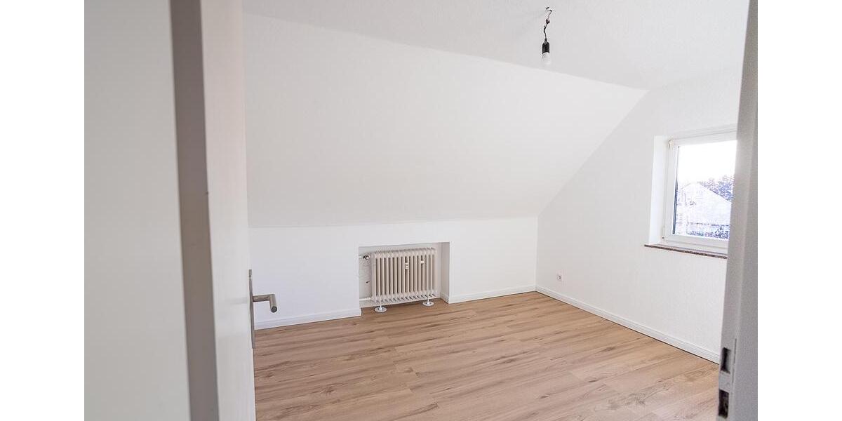 Etagenwohnung Moers Schwafheim - 3 Zimmer, 50 m&sup2;, 480&euro; | Angebot:25153420