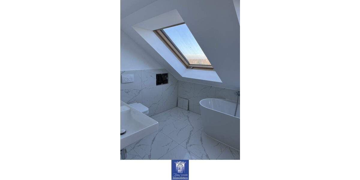 Etagenwohnung Dresden Cotta - 5 Zimmer, 119 m&sup2;, 1.500&euro; | Angebot:25709117