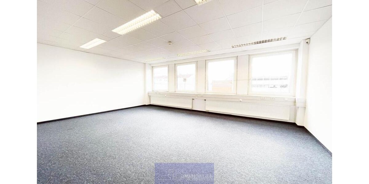 ERLANGEN WETTERKREUZ - BÜROS - TEEKÜCHE - PARKPLÄTZE - BAB 373ÖPNVAIRPORT zimmer