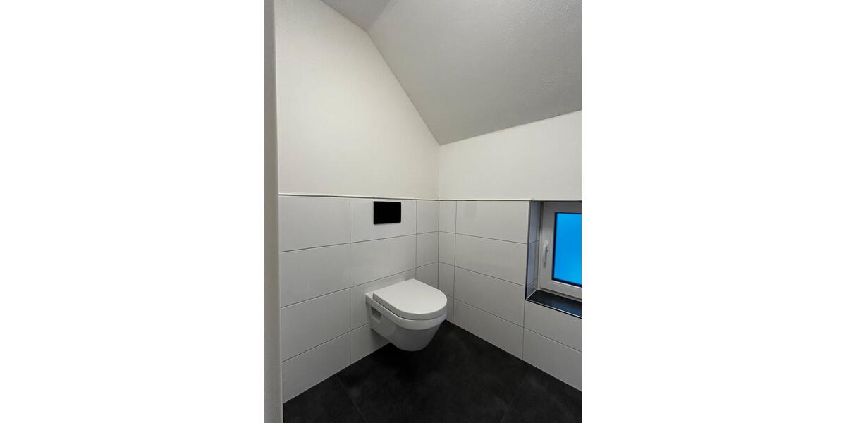 Dachgeschoßwohnung Ihlow - 3 Zimmer, 114 m&sup2;, 900&euro; | Angebot:24841324