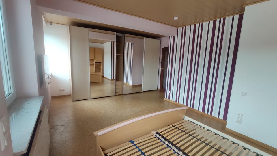 Etagenwohnung Nürnberg Gibitzenhof - 3 Zimmer, 102 m&sup2;, 1.300&euro; | Angebot:26582315