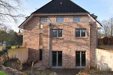 Haus zum Mieten in Hamburg 4.400 € 290 m² 6 zimmer