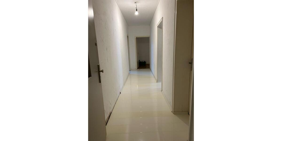 Etagenwohnung Oberhausen - 3 Zimmer, 60 m&sup2;, 390&euro; | Angebot:25255207