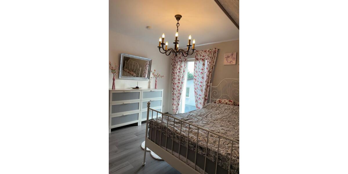 Dachgeschoßwohnung Hattingen - 3 Zimmer, 71 m&sup2;, 900&euro; | Angebot:24639609