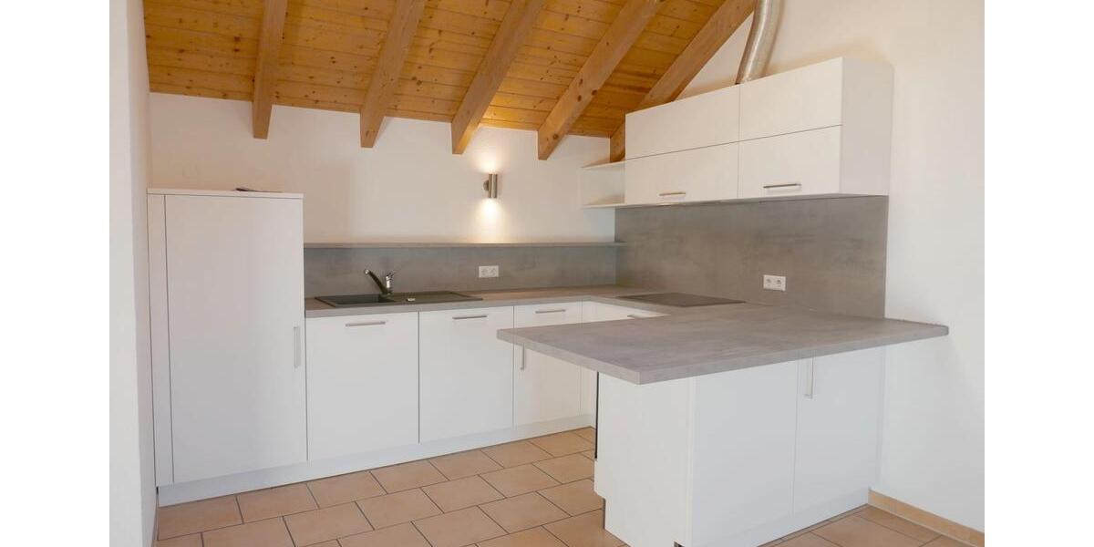 Dachgeschoßwohnung Bellheim - 3 Zimmer, 87 m&sup2;, 940&euro; | Angebot:26544370