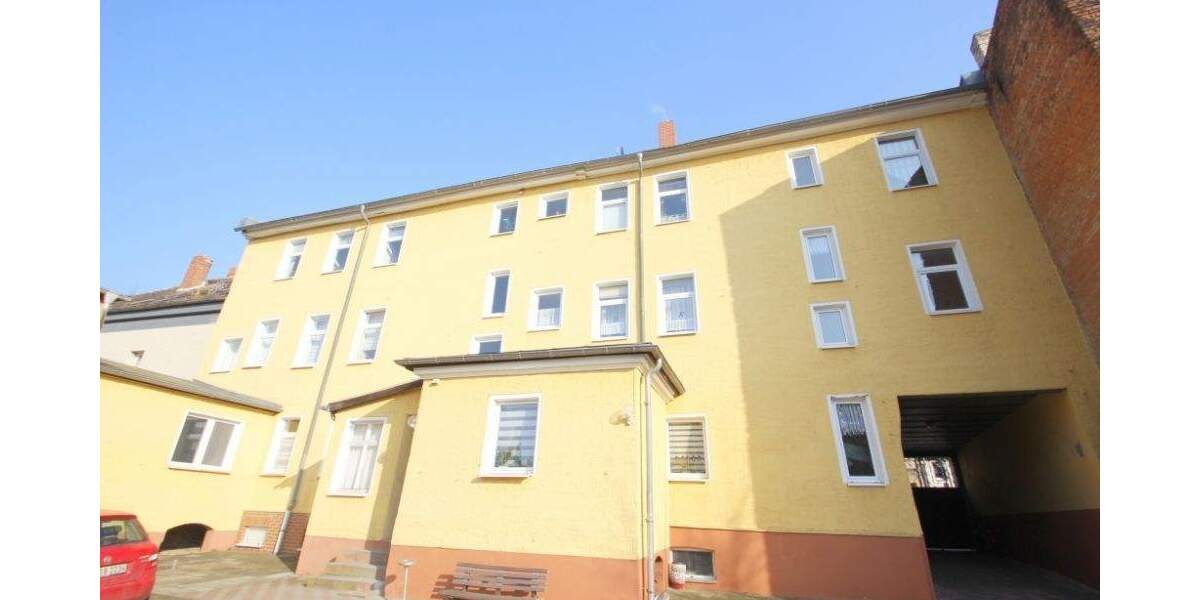 Etagenwohnung Lützen - 4 Zimmer, 110 m&sup2;, 850&euro; | Angebot:25689034
