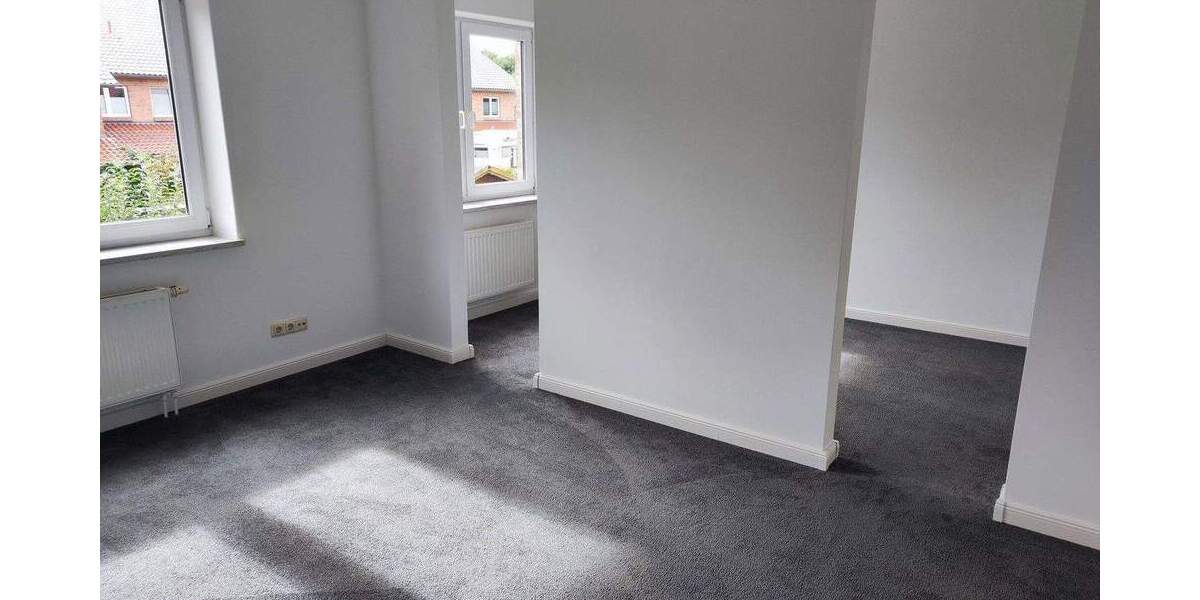 Reihenmittelhaus Albersdorf - 3 Zimmer, 130 m&sup2;, 1.100&euro; | Angebot:25716267