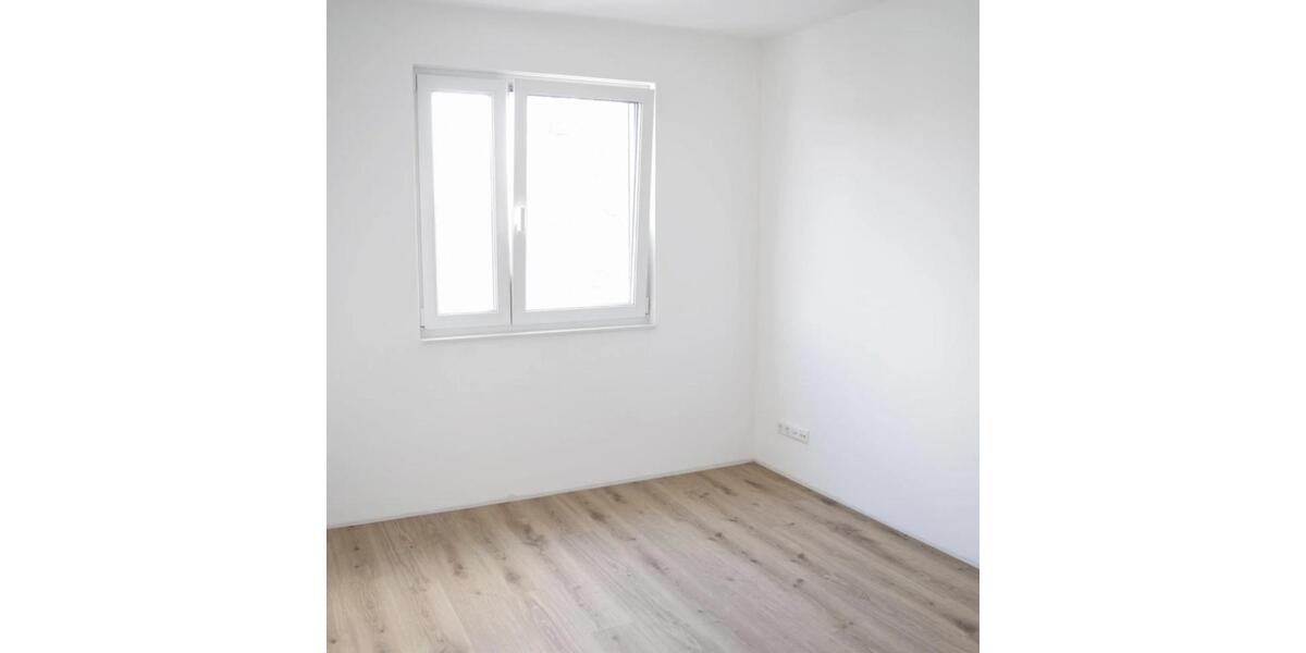 Erdgeschoßwohnung Lüneburg Goseburg-Zeltberg - 2 Zimmer, 83 m&sup2;, 1.485&euro; | Angebot:24429139