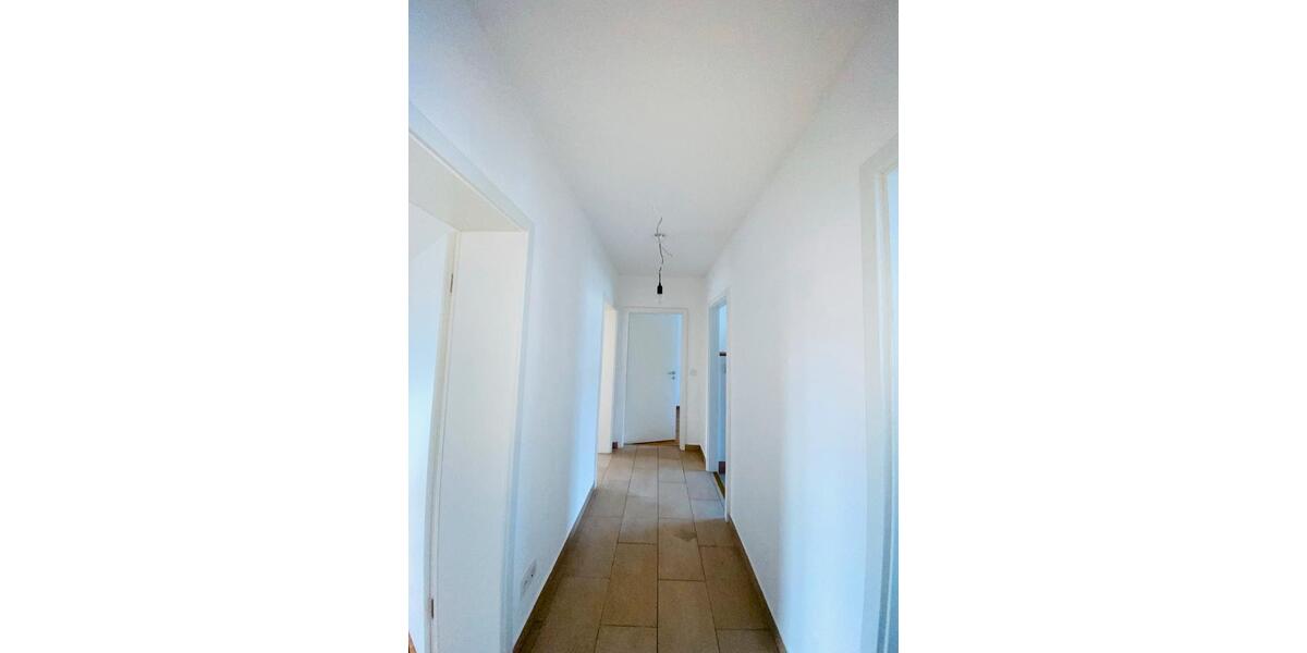 Schöne Wohnung mit Balkon und guter Anbindung 3 zimmer