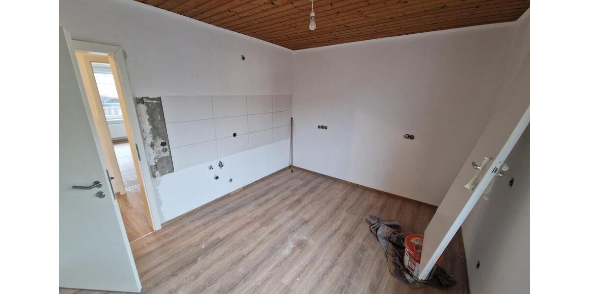 Etagenwohnung Wilhelmsthal - 5 Zimmer, 114 m&sup2;, 1.230&euro; | Angebot:24839702