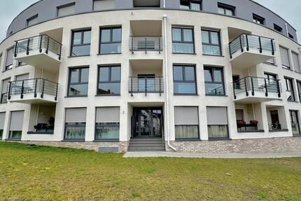 Penthouse mit Dachterrasse 4 Zimmer Wohnung in Hofheim, Luxusausstattung und 2xTG-Stellpätze! 4 zimmer