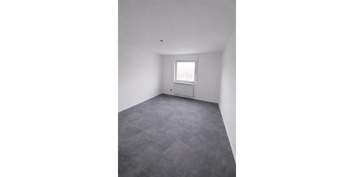 Etagenwohnung Schönaich - 3.5 Zimmer, 78 m&sup2;, 1.150&euro; | Angebot:26517749