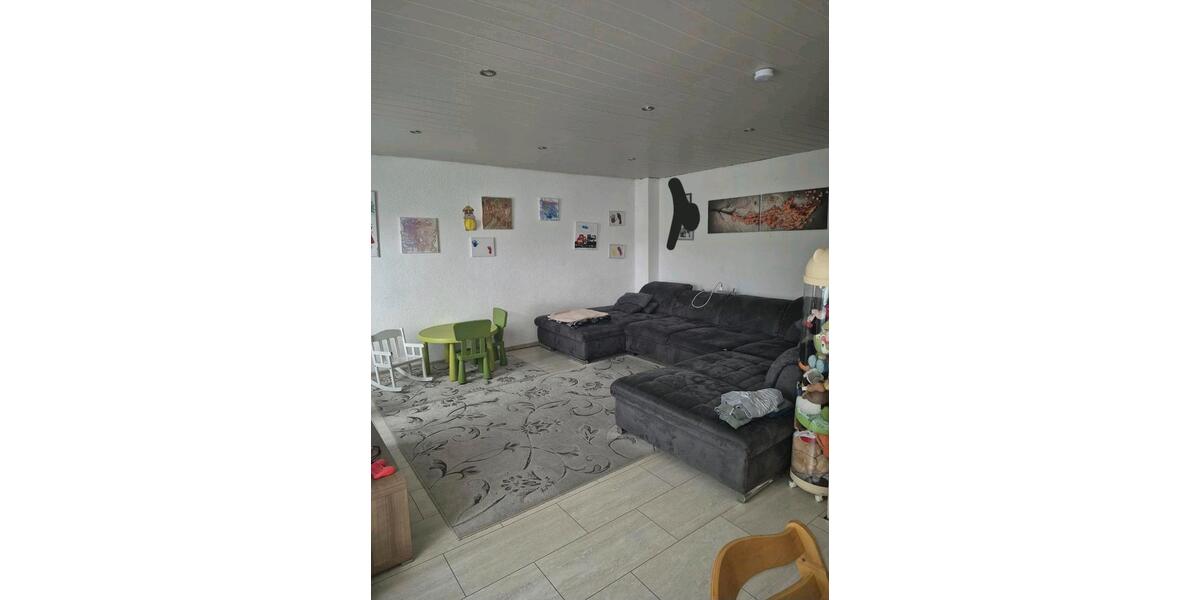 Erdgeschoßwohnung Hilgert - 3 Zimmer, 122 m&sup2;, 850&euro; | Angebot:26350360