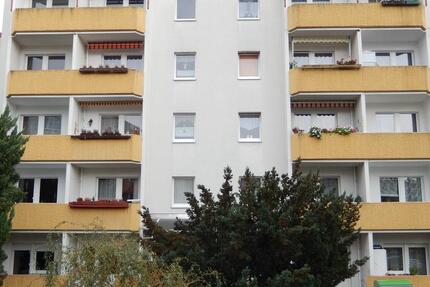 1-Raum-Wohnung mit Balkon