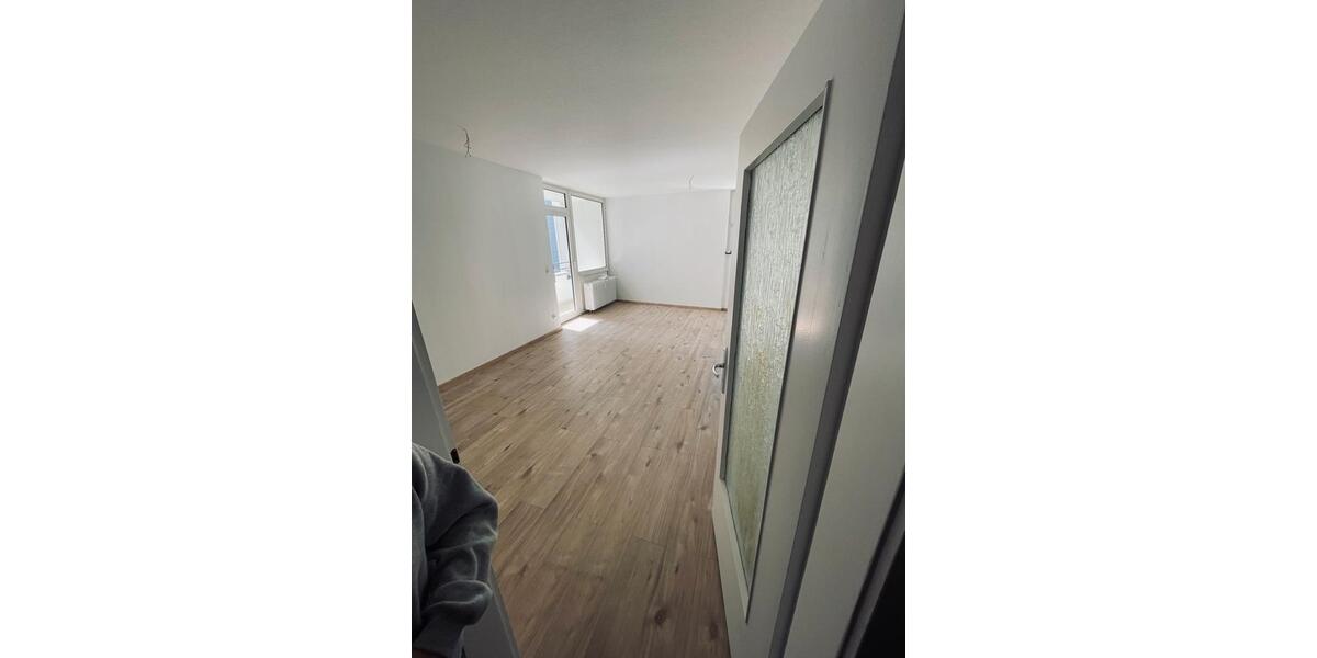 Etagenwohnung Köln Ehrenfeld - 2 Zimmer, 56 m&sup2;, 950&euro; | Angebot:26396564