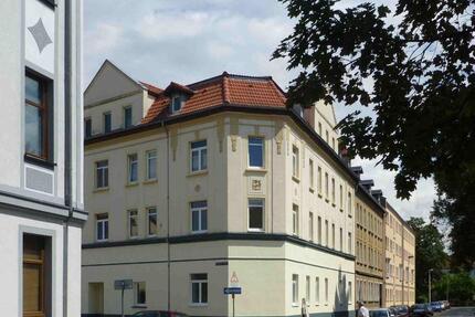 Wohnung Gera Alt-Taubenpreskeln - 4 Zimmer, 105 m&sup2;, 600&euro; | Angebot:25959372