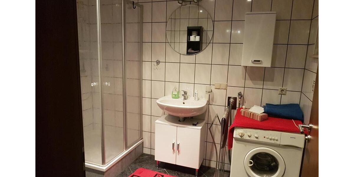 Wohnen auf Zeit Rötha - 1 Zimmer, 35 m&sup2;, 35&euro; | Angebot:25493205