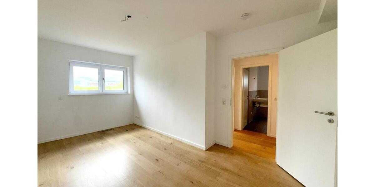 Maisonettenwohnung Wiesbaden Bierstadt - 3 Zimmer, 116 m&sup2;, 2.449&euro; | Angebot:26621155