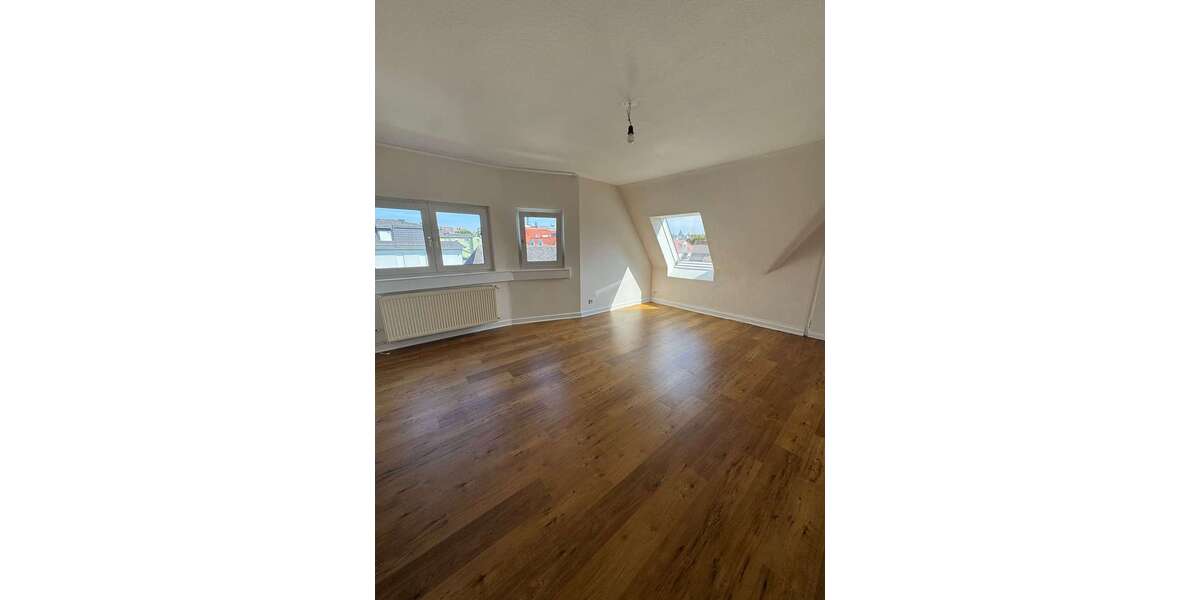 Etagenwohnung Friedberg (Hessen) - 4 Zimmer, 85 m&sup2;, 1.020&euro; | Angebot:27033552