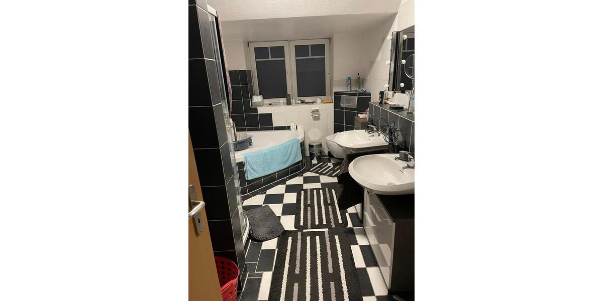 Dachgeschoßwohnung Cloppenburg - 3 Zimmer, 92 m&sup2;, 800&euro; | Angebot:26039695