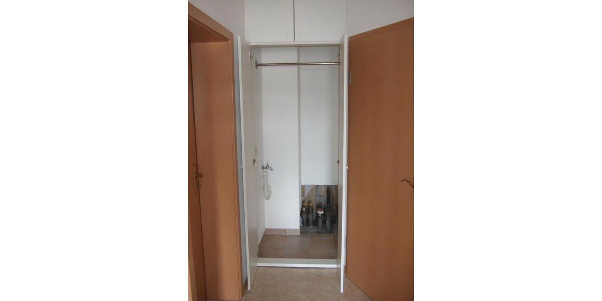 Dachgeschoßwohnung Waldkraiburg - 2 Zimmer, 36 m&sup2;, 360&euro; | Angebot:26489939