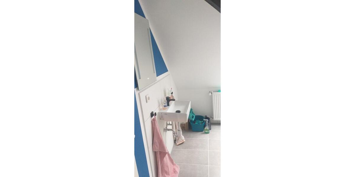 3 Zimmer DG-Wohnung 3 zimmer