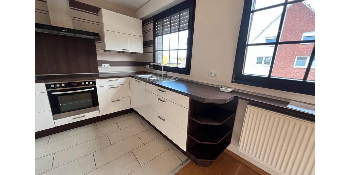 Dachgeschoßwohnung Gescher - 3 Zimmer, 100 m&sup2;, 1.000&euro; | Angebot:26482622