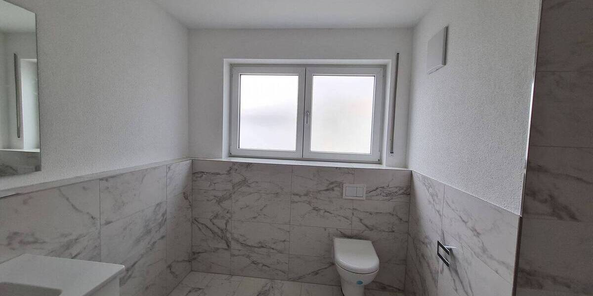 Etagenwohnung Bad Wimpfen - 3 Zimmer, 81 m&sup2;, 1.300&euro; | Angebot:26556708