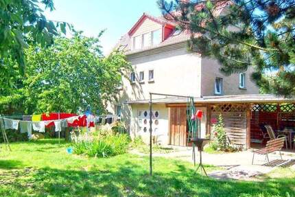Moderne 3-Raum-DG-Wohnung mit Garage und gemeinschaftlichen Grundstück bei Bautzen 3 zimmer