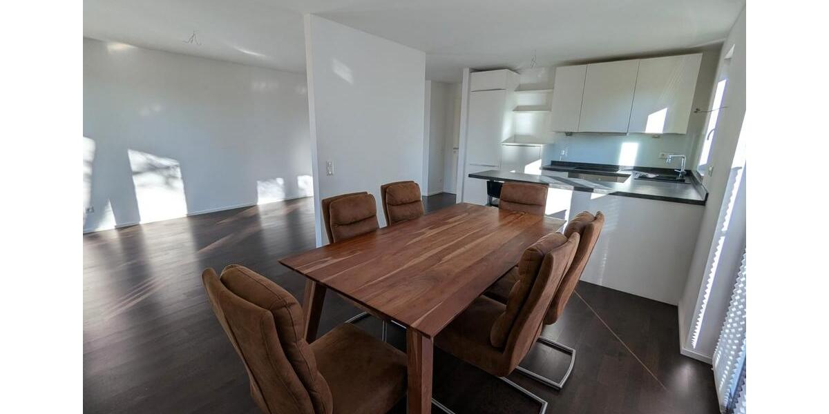 Etagenwohnung München Feldmoching-Hasenbergl - 4 Zimmer, 102 m&sup2;, 2.350&euro; | Angebot:26367725